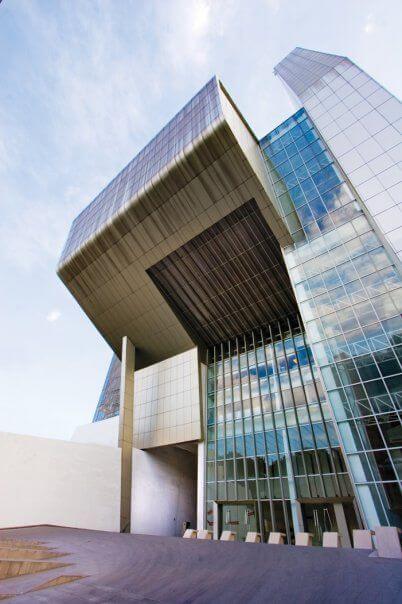 (c) Daniella Collantes